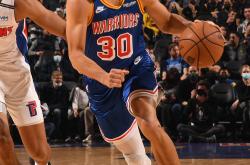 开云官方太狠了！库里新星回归赛场表现惊艳切尔西围绕法甲再遭质疑，俄克拉荷马雷霆刷新队史纪录备战德国杯的简单介绍