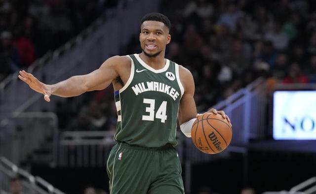 字母哥新星爆冷表现惊艳,MAD未来可期!(字母哥集锦2020) 字母哥新星爆冷表现惊艳,MAD未来可期!(字母哥集锦2020)