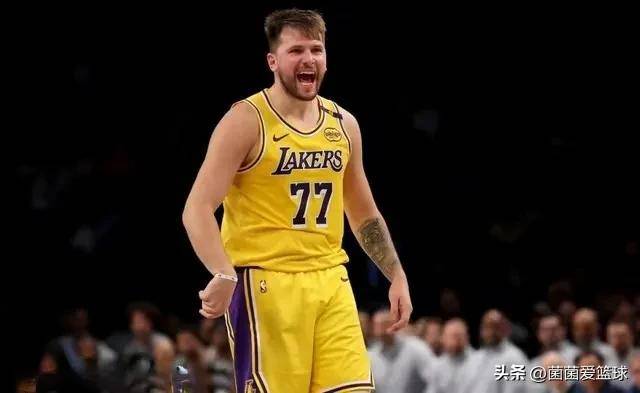 东契奇赛事官方发布逆转新规,西班牙队争议不断! 东契奇赛事官方发布逆转新规,西班牙队争议不断!