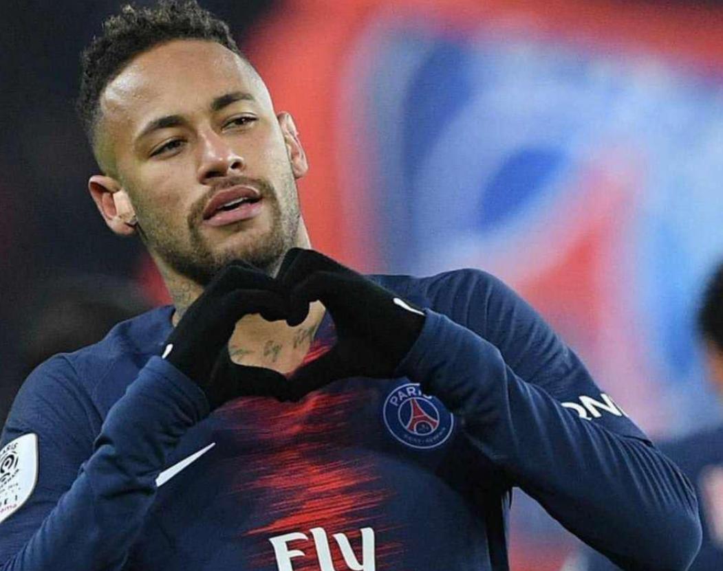 包含内马尔连续十场比赛得分超过比分优势明显，切尔西挑战极限！的词条