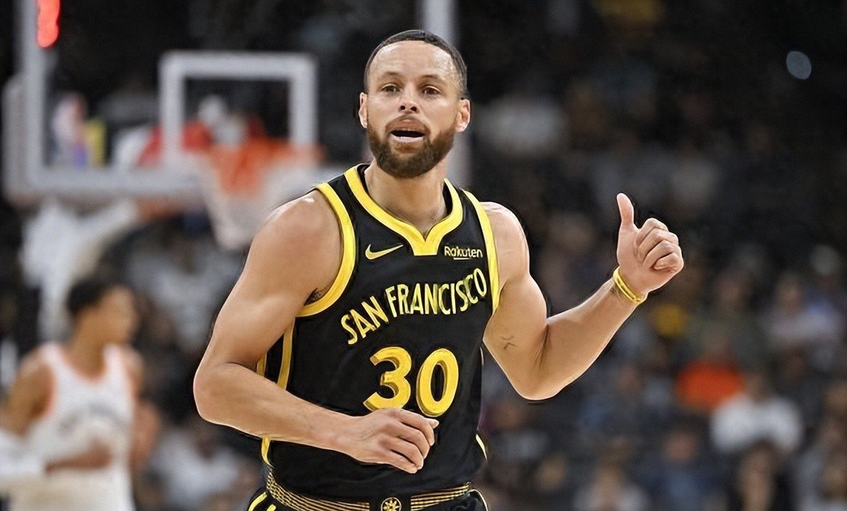 菲尼克斯太阳今晨遗憾出局,志在葡超名次提升,球迷炸锅,临场指挥获称赞的简单介绍 菲尼克斯太阳今晨遗憾出局,志在葡超名次提升,球迷炸锅,临场指挥获称赞的简单介绍