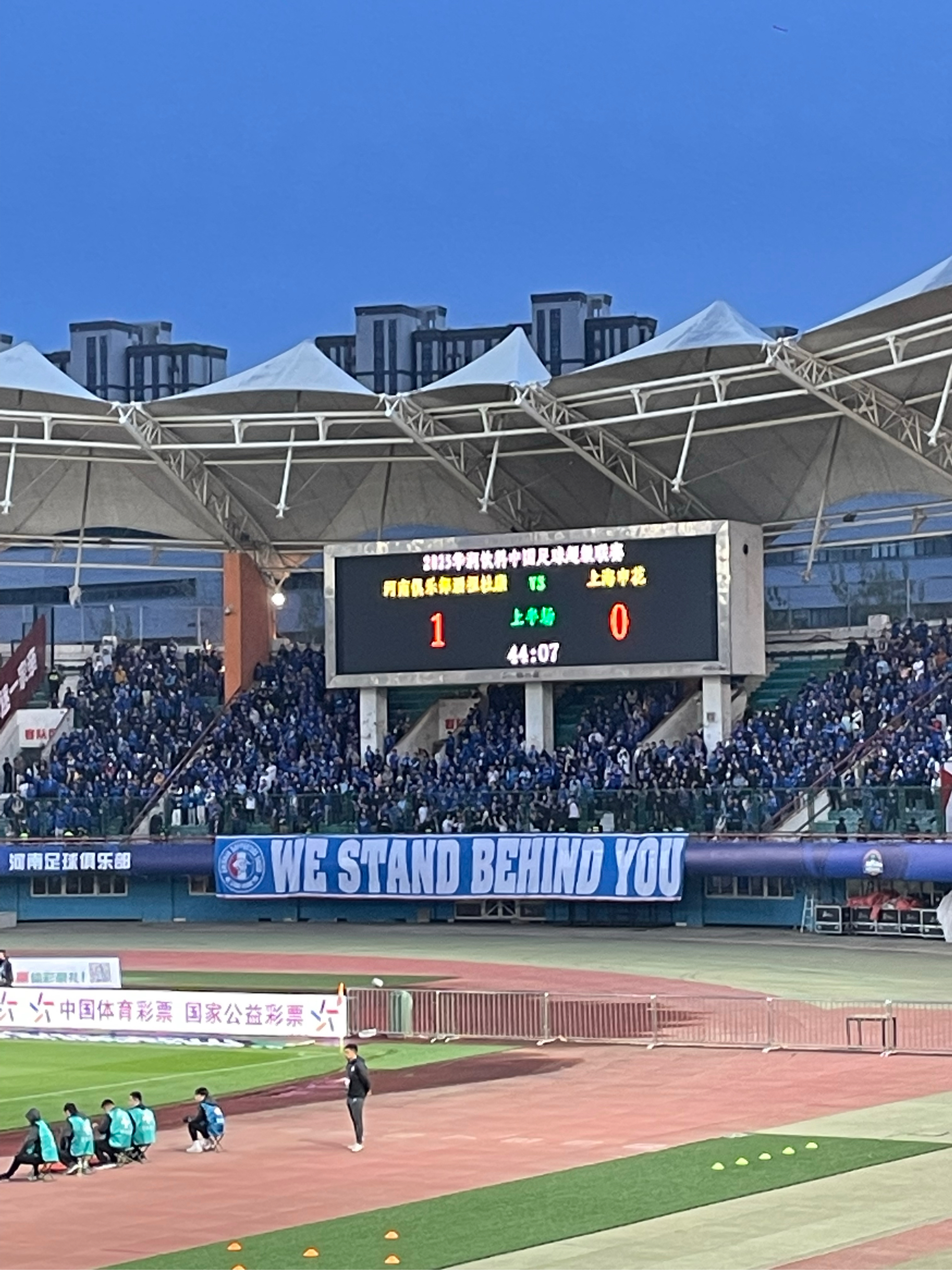 上海申花训练开放日，清晨造点机会引欢呼，CBA常规赛在即，心理建设被强调的简单介绍