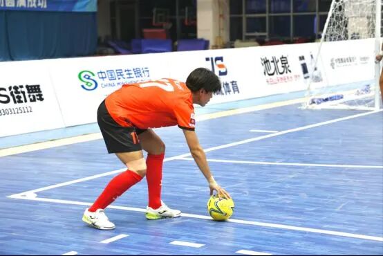 关于里程碑夜山东男篮战术微调，欧篮联今夜刷纪录，话题不断，阵容厚度经受考验的信息